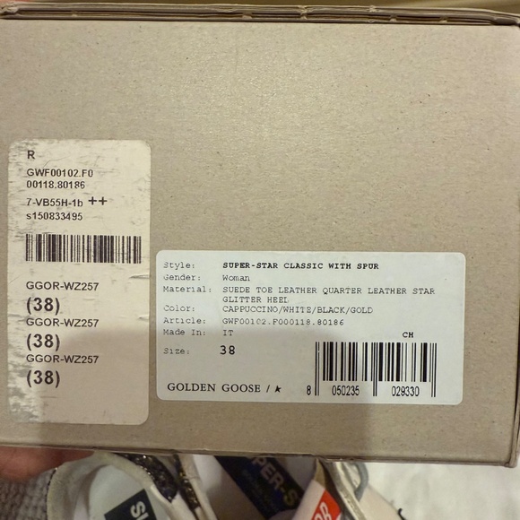 Golden Goose Superstars size 38 - Picture 6 of 7